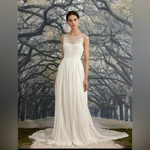 100% Silk white Nicole Miller Gown